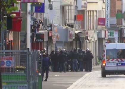 THE MASTERMIND OF PARIS ATTACK WAS FOUND? – LIVE VIDEO OF THE POLICE RAID
