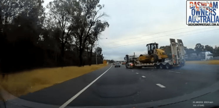 MULTI VEHICLE CRASH IN SYDNEY (VIDEO)