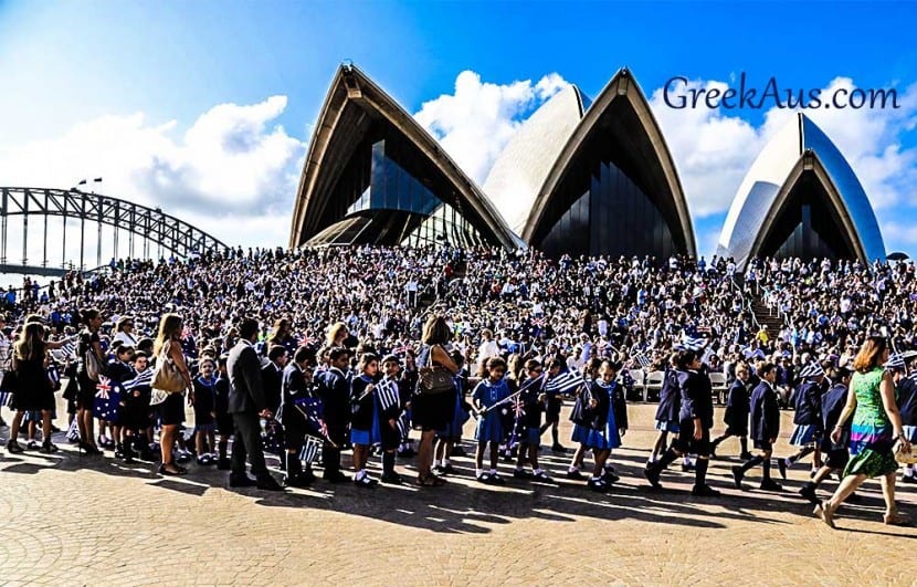 THE MAGNIFICENT PARADE FOR THE 25TH MARCH IN SYDNEY